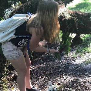 Meet your Posher, Rhea